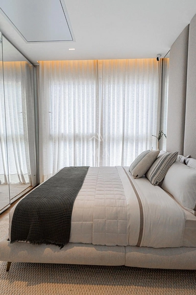 Um apartamento por andar: 35ª foto da galeria de imagens do imóvel