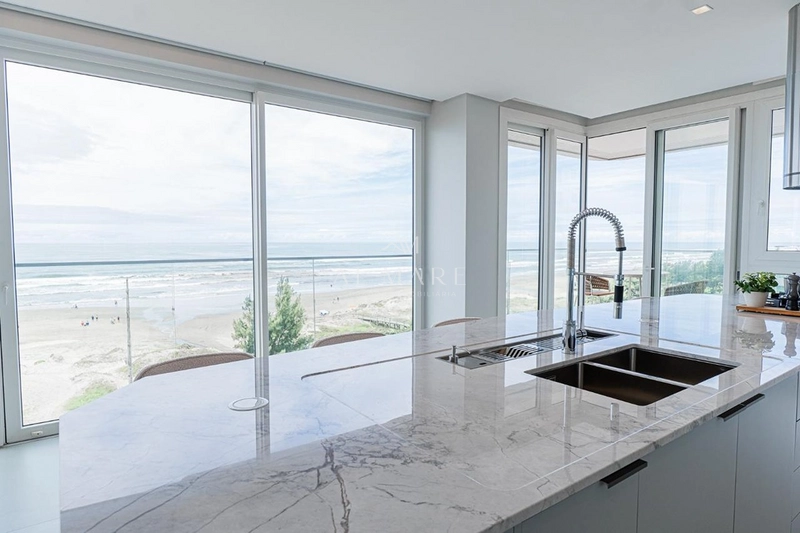 Um apartamento por andar: 8ª foto da galeria de imagens do imóvel