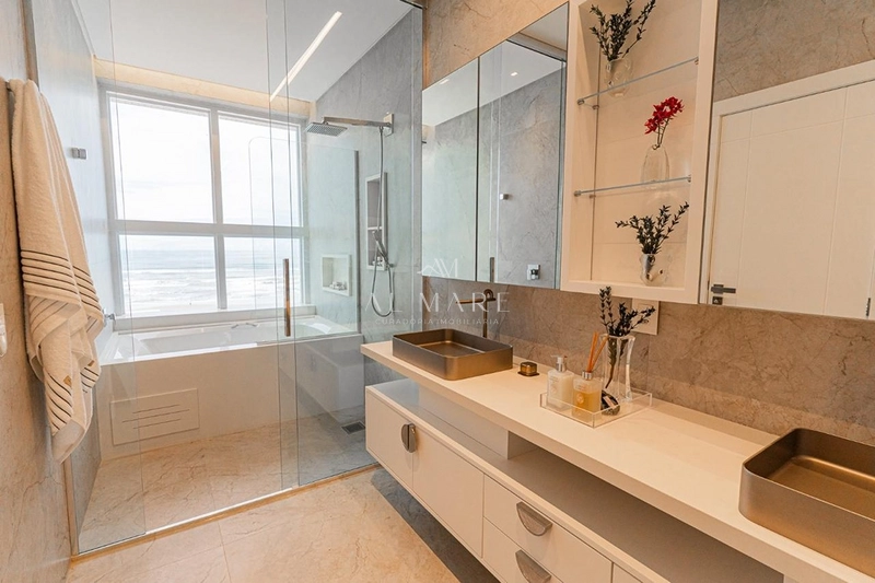 Um apartamento por andar: 17ª foto da galeria de imagens do imóvel