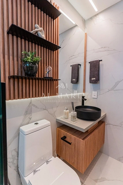 Um apartamento por andar: 25ª foto da galeria de imagens do imóvel