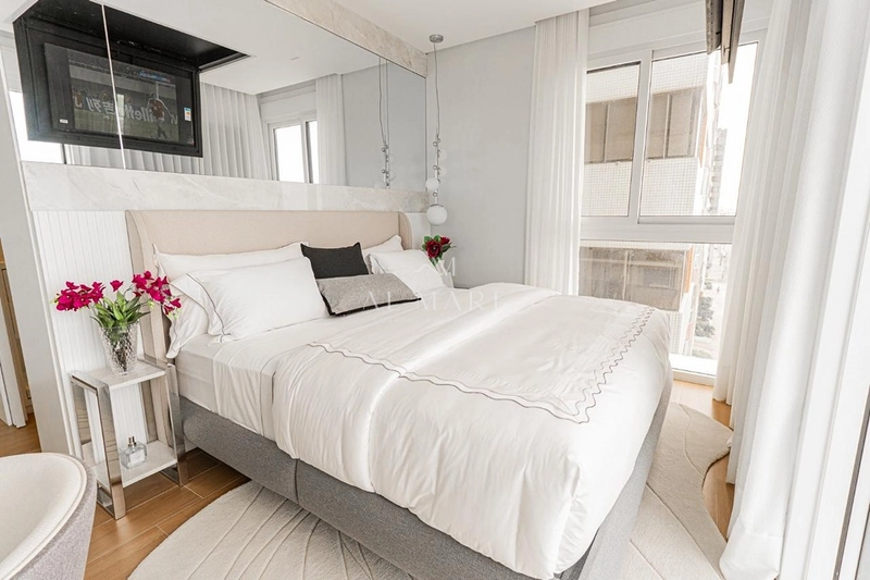 Um apartamento por andar: 51ª foto da galeria de imagens do imóvel