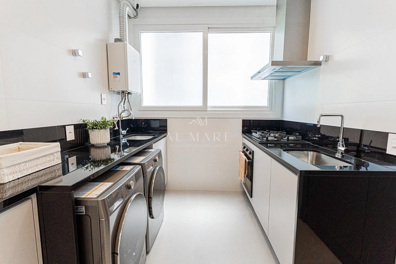 Um apartamento por andar: 11ª foto da galeria de imagens do imóvel