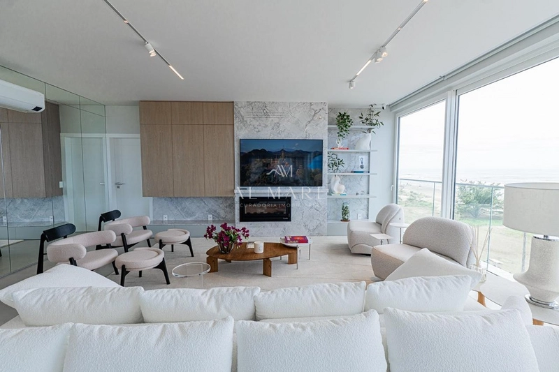 Um apartamento por andar: 39ª foto da galeria de imagens do imóvel