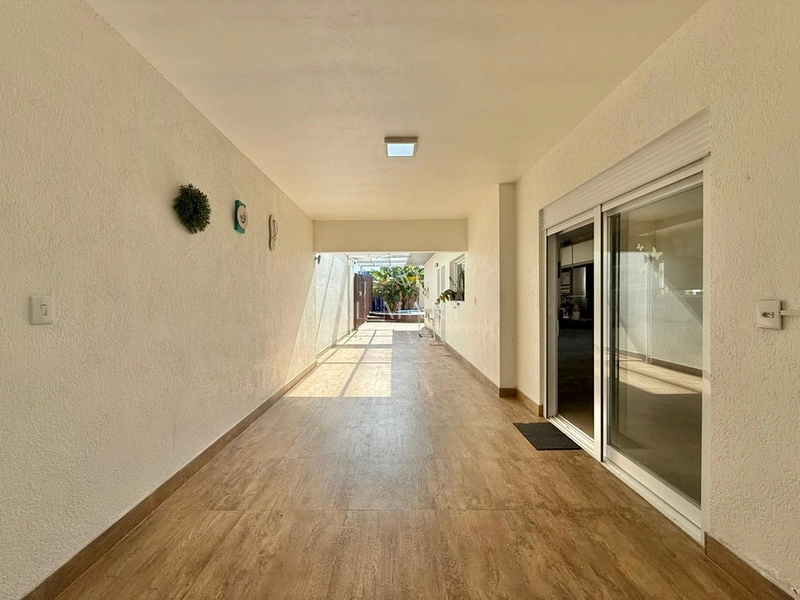 Casa com piscina aquecida com três quartos sendo uma suíte: 23ª foto da galeria de imagens do imóvel