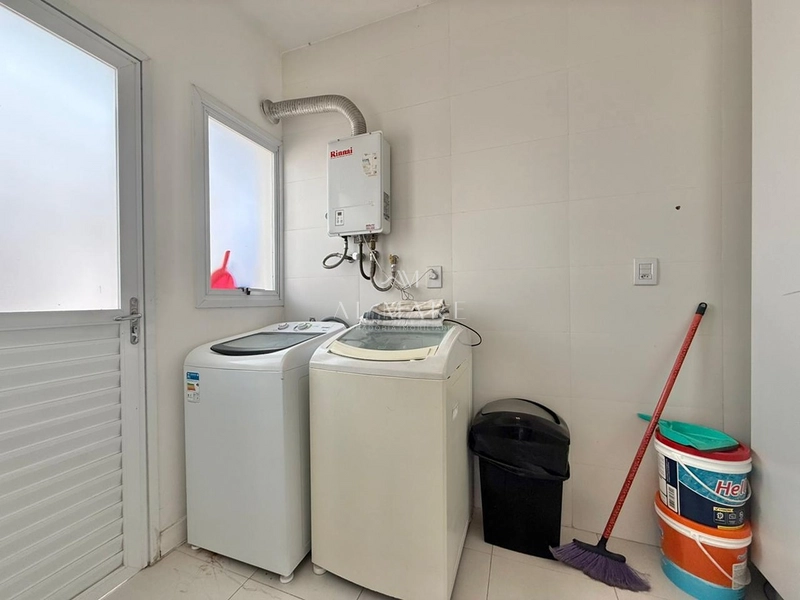 Casa com piscina aquecida com três quartos sendo uma suíte: 17ª foto da galeria de imagens do imóvel