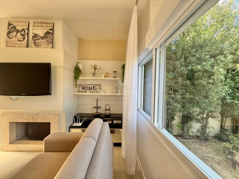 Casa com piscina aquecida com três quartos sendo uma suíte: 10ª foto da galeria de imagens do imóvel