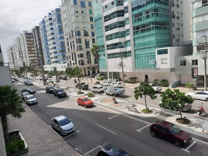 Apartamento com vista para o mar em avenida: 14ª foto da galeria de imagens do imóvel