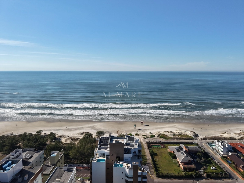 apartamento beira mar com quadro dormitórios sendo um suíte e quatro vagas de garagem : 3ª foto da galeria de imagens do imóvel