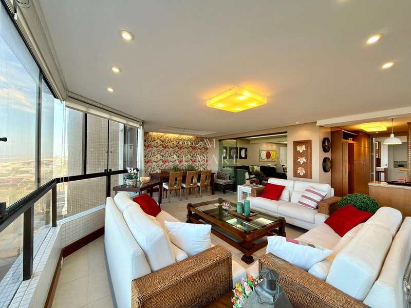 apartamento beira mar com quadro dormitórios sendo um suíte e quatro vagas de garagem : 16ª foto da galeria de imagens do imóvel