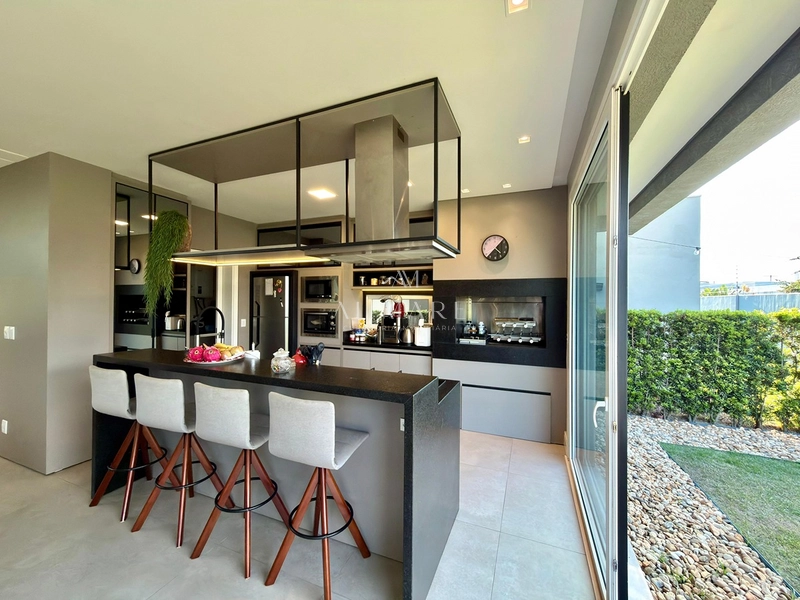 Sobrado a venda: 10ª foto da galeria de imagens do imóvel