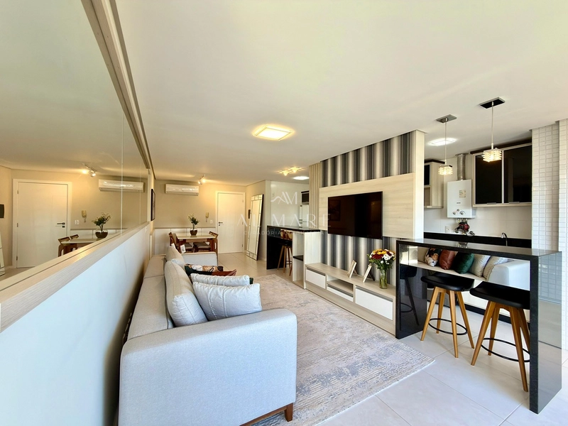 Apartamento com moveis de alto padrão: 6ª foto da galeria de imagens do imóvel