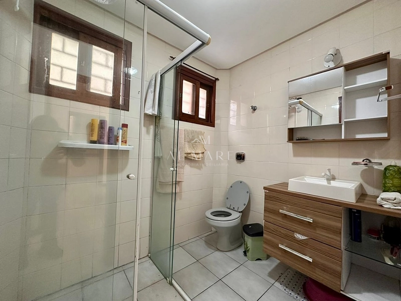 apartamento dois dormitórios, banho social e de frente sem box : 28ª foto da galeria de imagens do imóvel