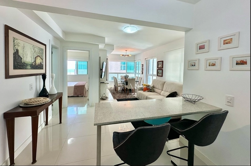 Apartamento um dormitório beira mar : 10ª foto da galeria de imagens do imóvel