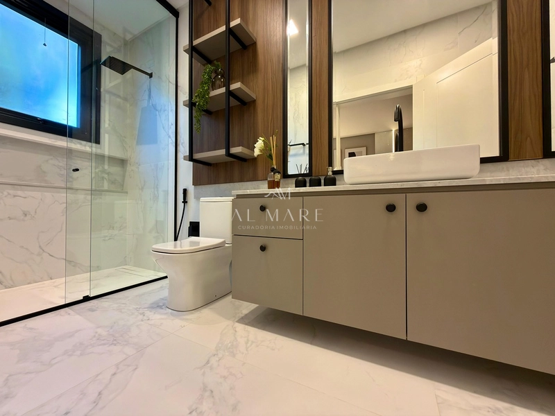 Casa em Condomínio 5 suíte e piscina privada : 31ª foto da galeria de imagens do imóvel