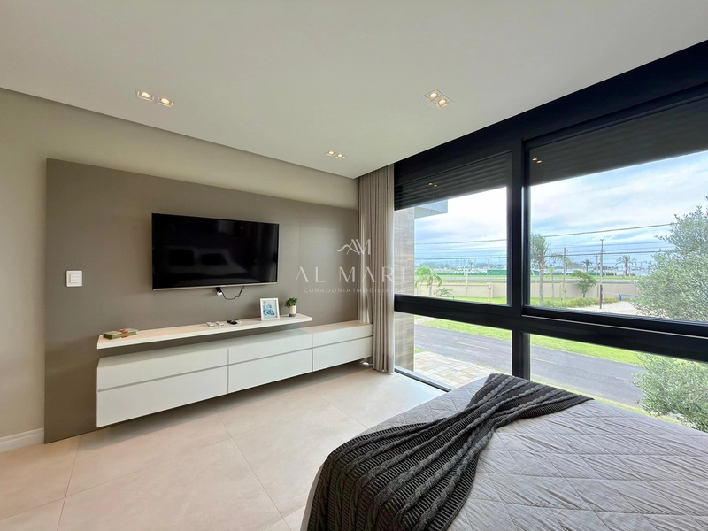 Sobrado Beira Lago: 9ª foto da galeria de imagens do imóvel