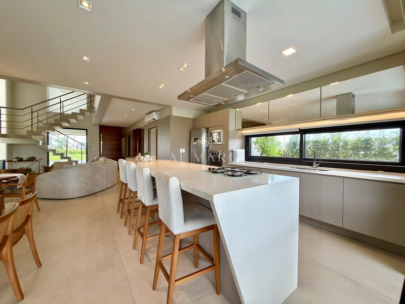 Sobrado Beira Lago: 35ª foto da galeria de imagens do imóvel