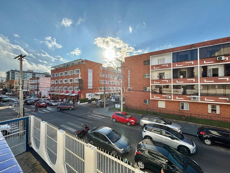 Apartamento de um dormtório com vaga de garagem a duas quadras do mar : 14ª foto da galeria de imagens do imóvel