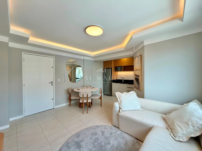Apartamento dois dormitórios finamente mobiliado e decorado com vaga de garagem : 9ª foto da galeria de imagens do imóvel