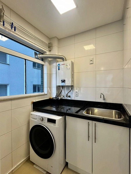 Apartamento 3 dormitórios com vista paa o mar: 2ª foto da galeria de imagens do imóvel