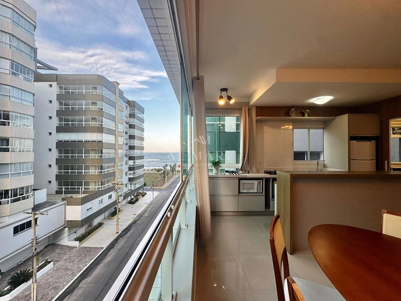 Apartamento 3 dormitórios com vista paa o mar: 5ª foto da galeria de imagens do imóvel