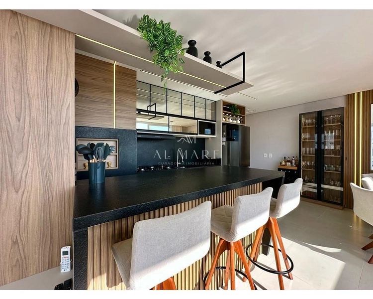 Apartamento com 3 suítes decorado : 4ª foto da galeria de imagens do imóvel