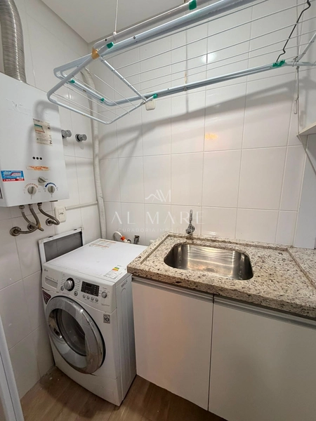 Apartamento de frente para a avenida: 6ª foto da galeria de imagens do imóvel