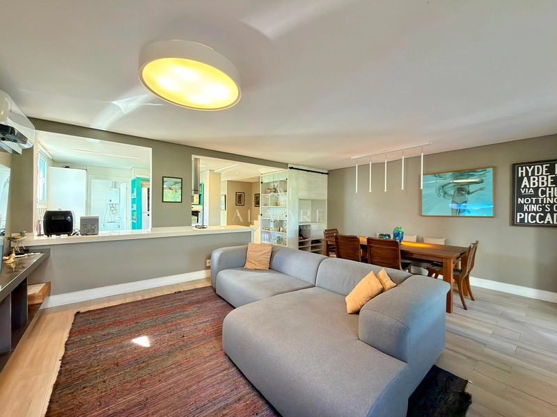 Casa em condomínio com quadro suítes, sendo uma master com closet: 17ª foto da galeria de imagens do imóvel