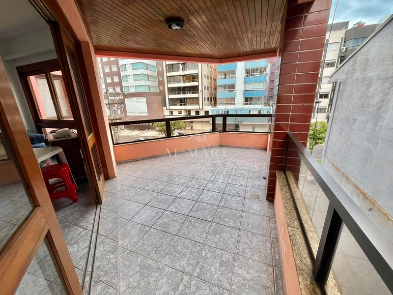 Apartamento na avenida com vista para o mar: 35ª foto da galeria de imagens do imóvel