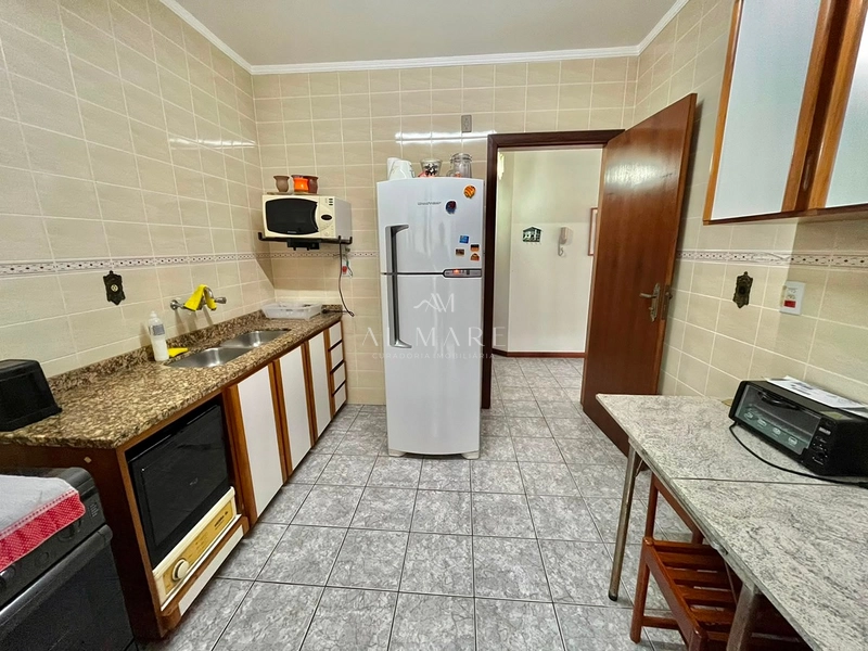 Apartamento na avenida com vista para o mar: 39ª foto da galeria de imagens do imóvel
