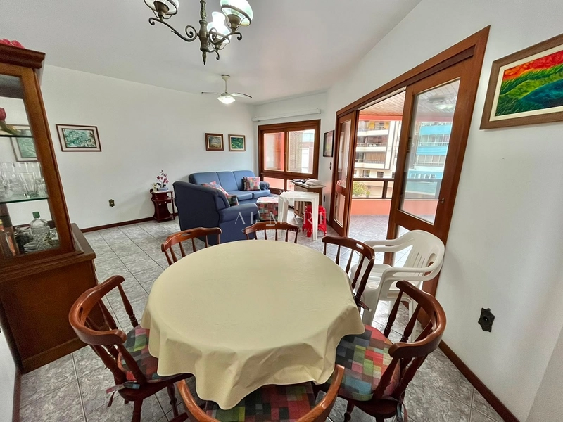 Apartamento na avenida com vista para o mar: 30ª foto da galeria de imagens do imóvel