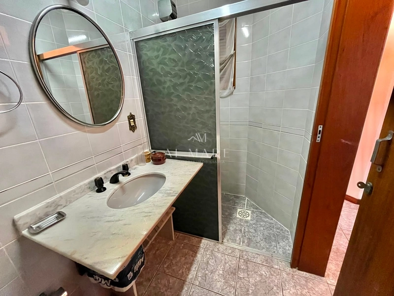 Apartamento na avenida com vista para o mar: 59ª foto da galeria de imagens do imóvel