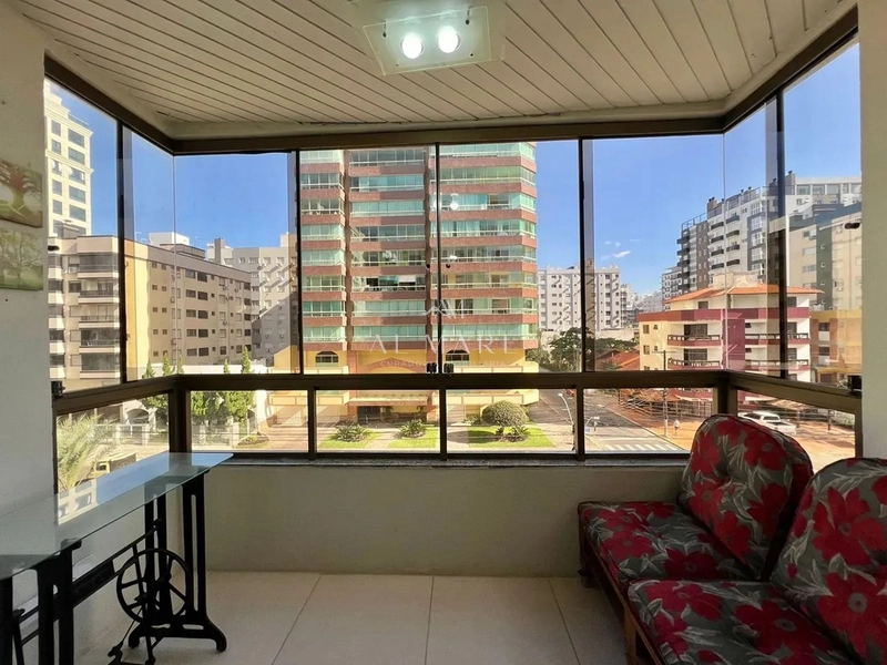 apartamento três dormitórios sendo duas suítes com duas vagas de garagem e apenas duas quadras do mar : 16ª foto da galeria de imagens do imóvel