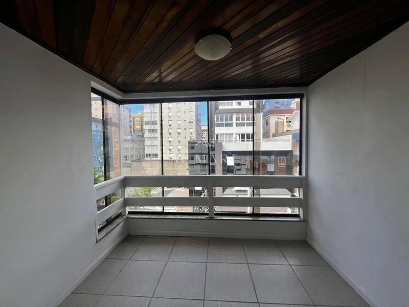 apartamento duplex cobertura com três dormitórios sendo uma suíte e vaga de garagem: 3ª foto da galeria de imagens do imóvel