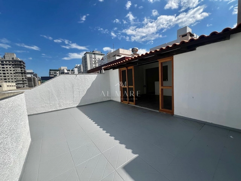 apartamento duplex cobertura com três dormitórios sendo uma suíte e vaga de garagem: 1ª foto da galeria de imagens do imóvel