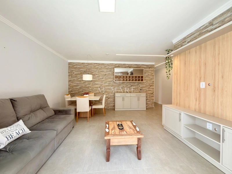Apartamento de frente com dois dormitórios mais dependência de emprega com duas vagas de garagem mobiliado e terraço : 4ª foto da galeria de imagens do imóvel
