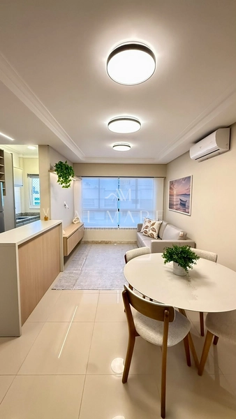 Apartamento de frente pra praça dois dormitórios de frente mobiliado e decorado com infra: 17ª foto da galeria de imagens do imóvel