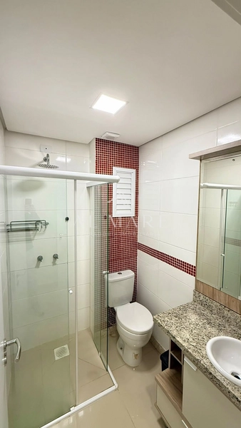 Apartamento de frente pra praça dois dormitórios de frente mobiliado e decorado com infra: 12ª foto da galeria de imagens do imóvel