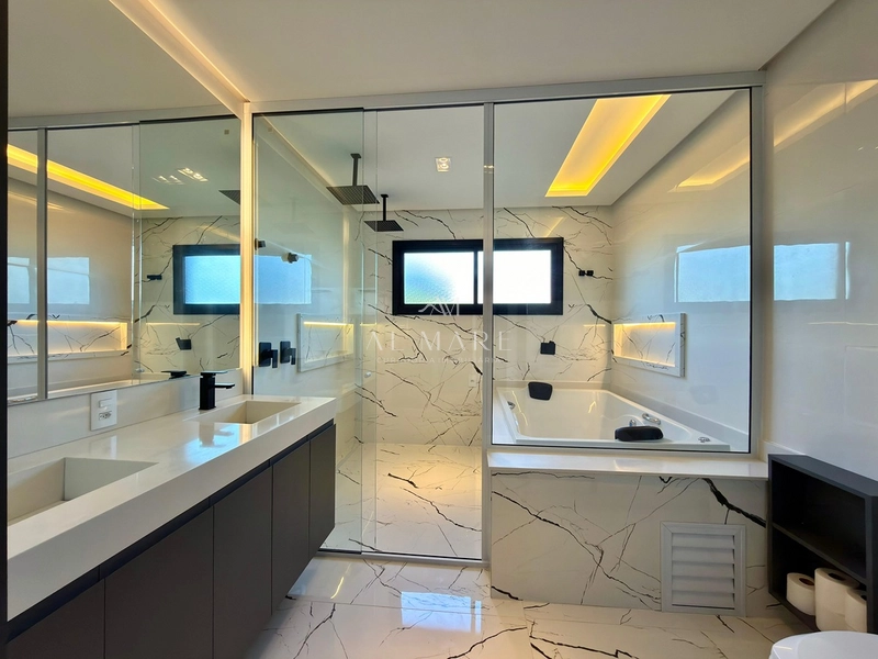 Casa Alto Padrão com terraço e piscina: 22ª foto da galeria de imagens do imóvel