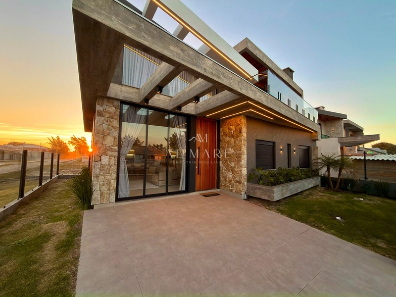    Casa em Bairro com vista mar e tem 3 três suítes e banheira hidro: 2ª foto da galeria de imagens do imóvel