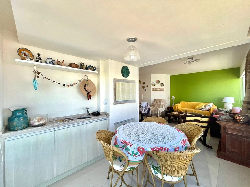 apartamento vistar mar camarote para o mar com três dormitórios meia quadra do mar : 7ª foto da galeria de imagens do imóvel