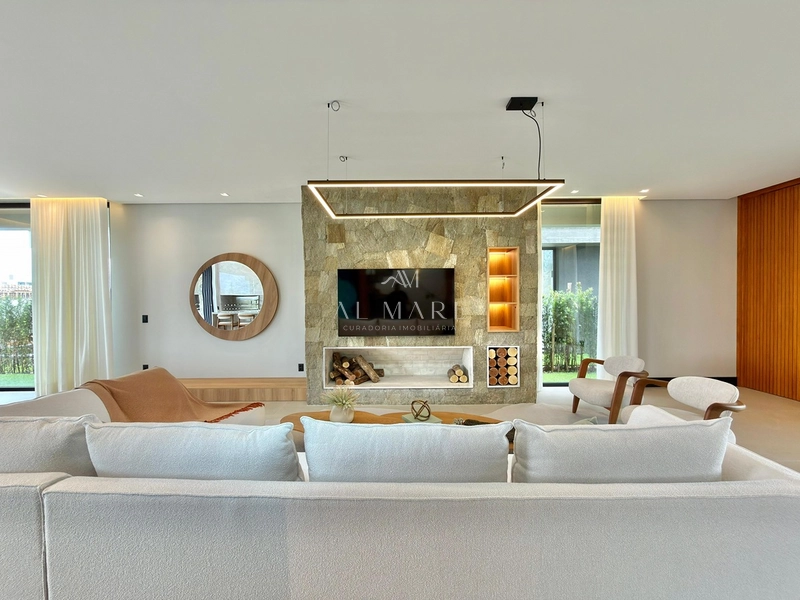 Sobrado a beira lago: 19ª foto da galeria de imagens do imóvel