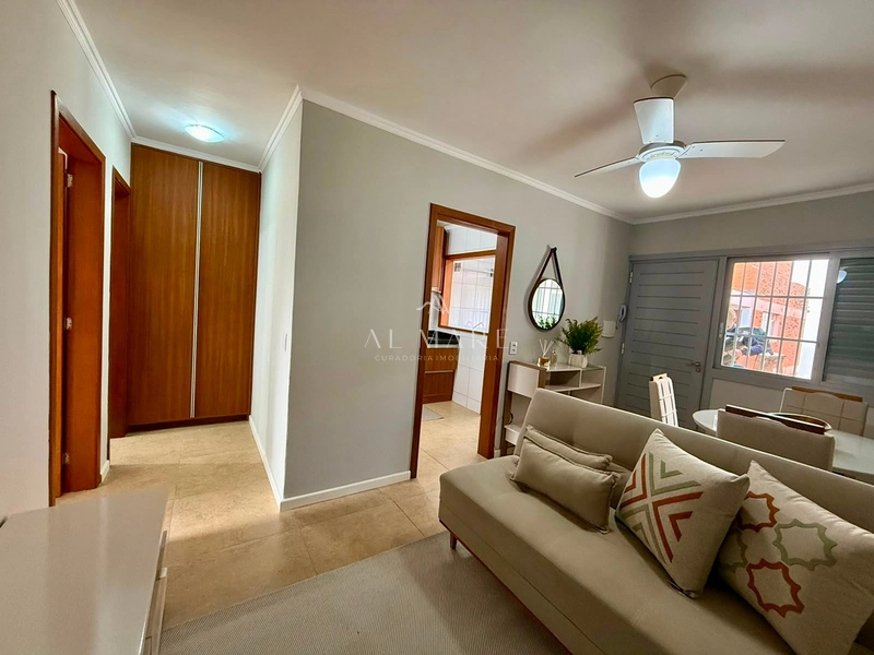 Apartamento mobiliado e decorado com um dormitório na avenida principal do litoral : 8ª foto da galeria de imagens do imóvel