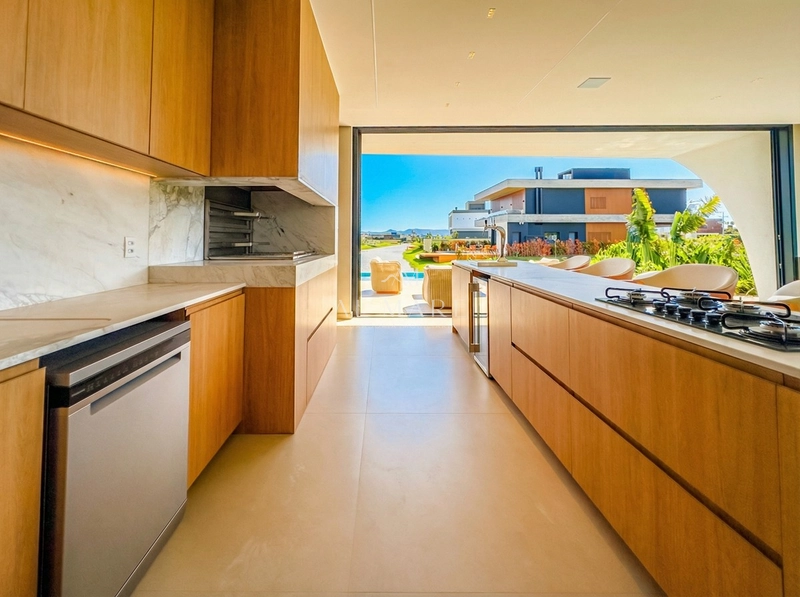 Casa com arquitetura futuristica: 18ª foto da galeria de imagens do imóvel