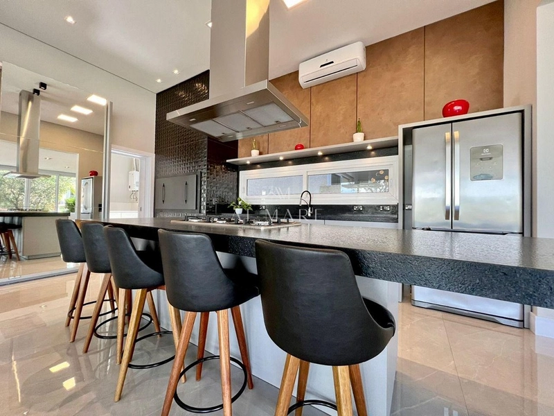 Mansão com Roftop: 17ª foto da galeria de imagens do imóvel