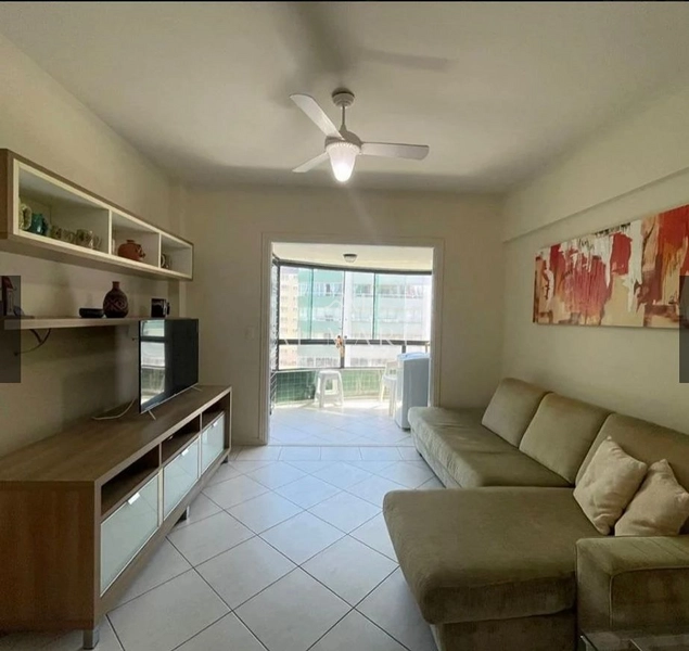 Apartamento de frente para a avenida: 2ª foto da galeria de imagens do imóvel