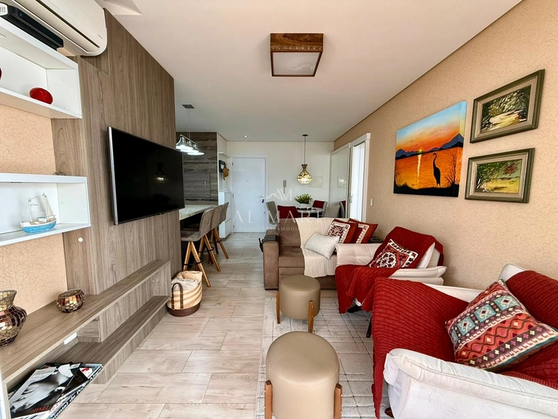 Apartamento com terraço com dois dormitórios e uma suíte mobiliado e vaga de garagem : 14ª foto da galeria de imagens do imóvel