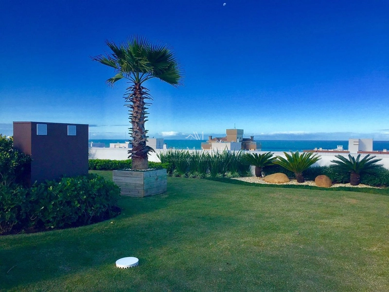 Apartamento com terraço com dois dormitórios e uma suíte mobiliado e vaga de garagem : 37ª foto da galeria de imagens do imóvel