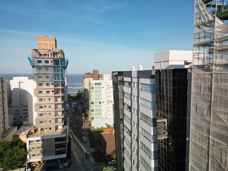 Apartamento três suítes com dois box na Navegantes: 5ª foto da galeria de imagens do imóvel