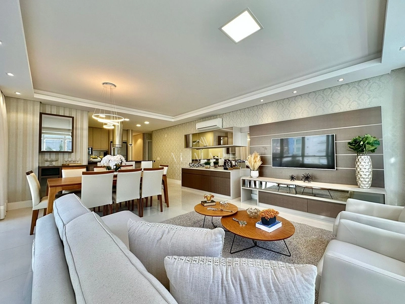 Apartamento três suítes com dois box na Navegantes: 2ª foto da galeria de imagens do imóvel