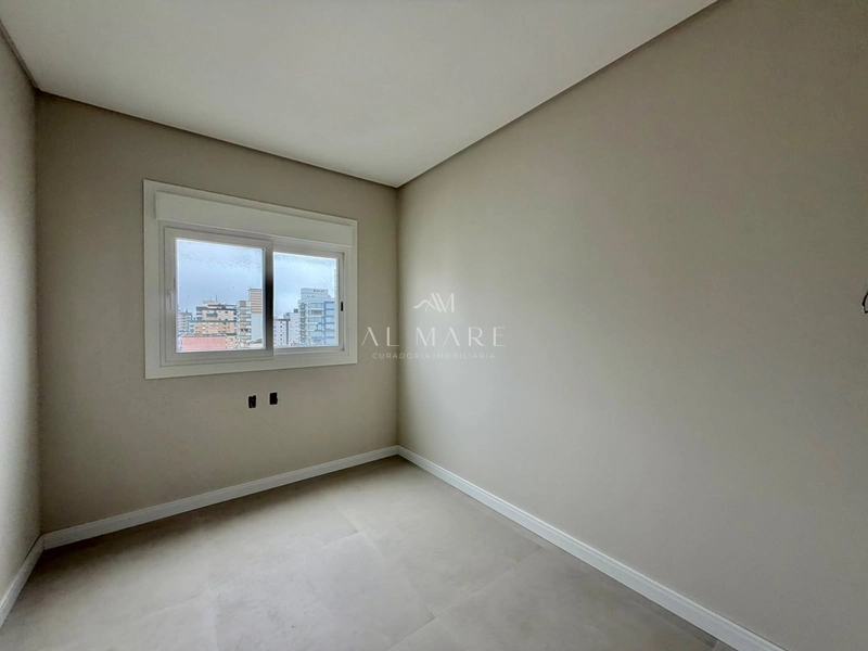 apartamento vazio com vista mar no centro : 15ª foto da galeria de imagens do imóvel